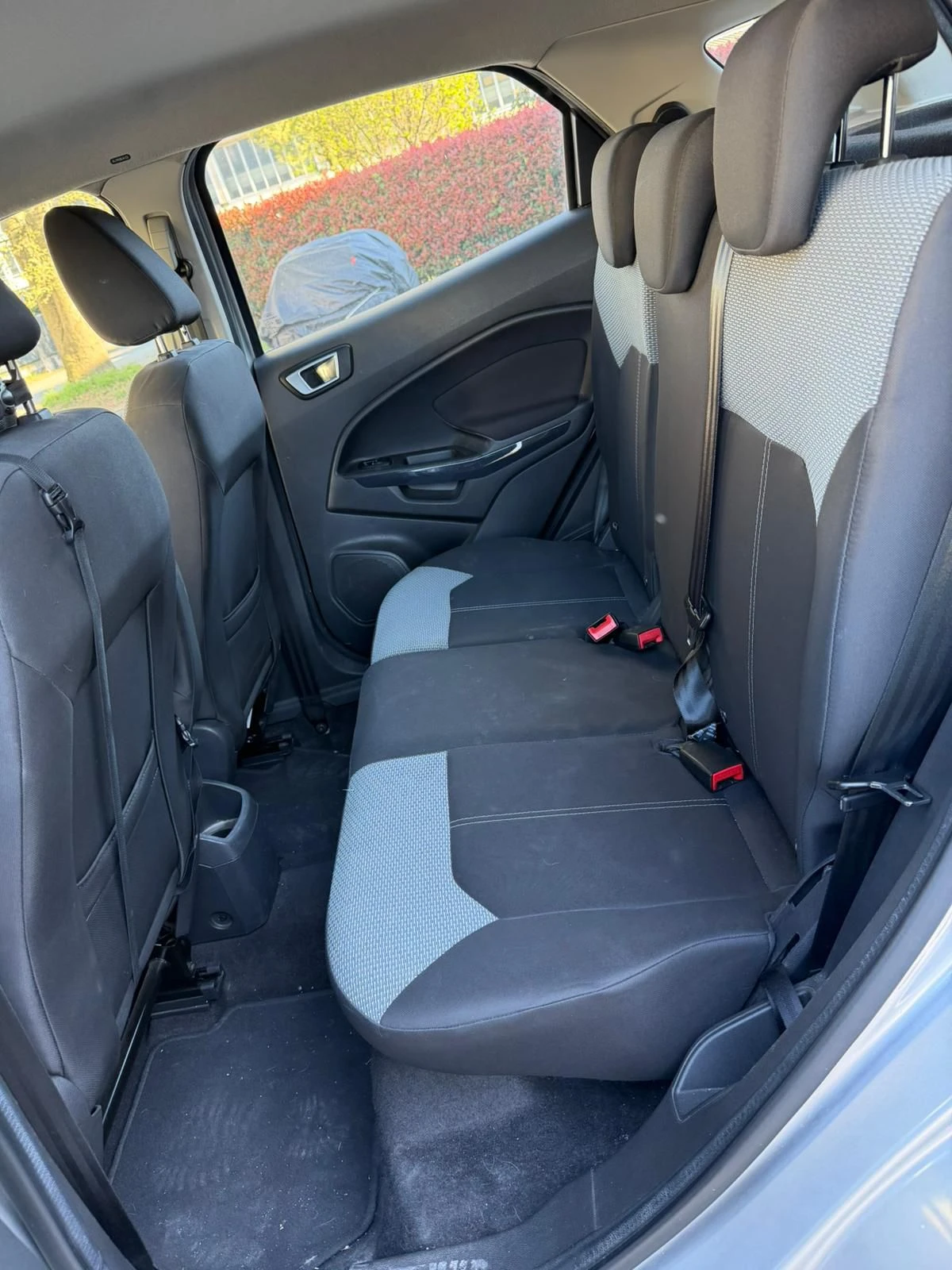 Ford EcoSport 1.0i ecoboost, снимка 11 - Автомобили и джипове - 54793827