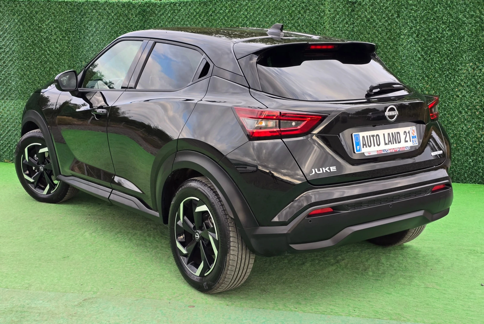 Nissan Juke 1.6i* 143кс* HYBRID* 2000км* , снимка 7 - Автомобили и джипове - 55393421