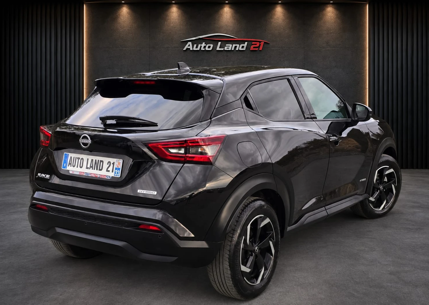 Nissan Juke 1.6i* 143кс* HYBRID* 2000км* , снимка 5 - Автомобили и джипове - 55393421