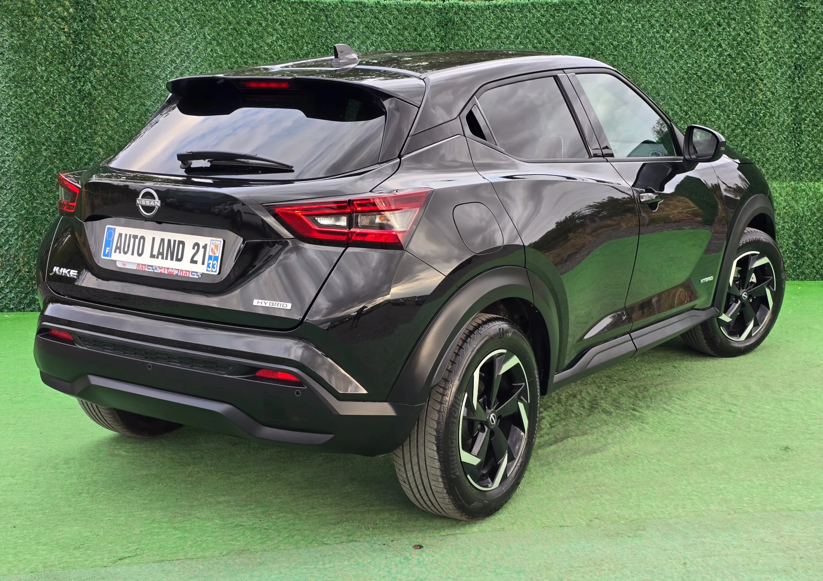 Nissan Juke 1.6i* 143кс* HYBRID* 2000км* , снимка 5 - Автомобили и джипове - 55393421