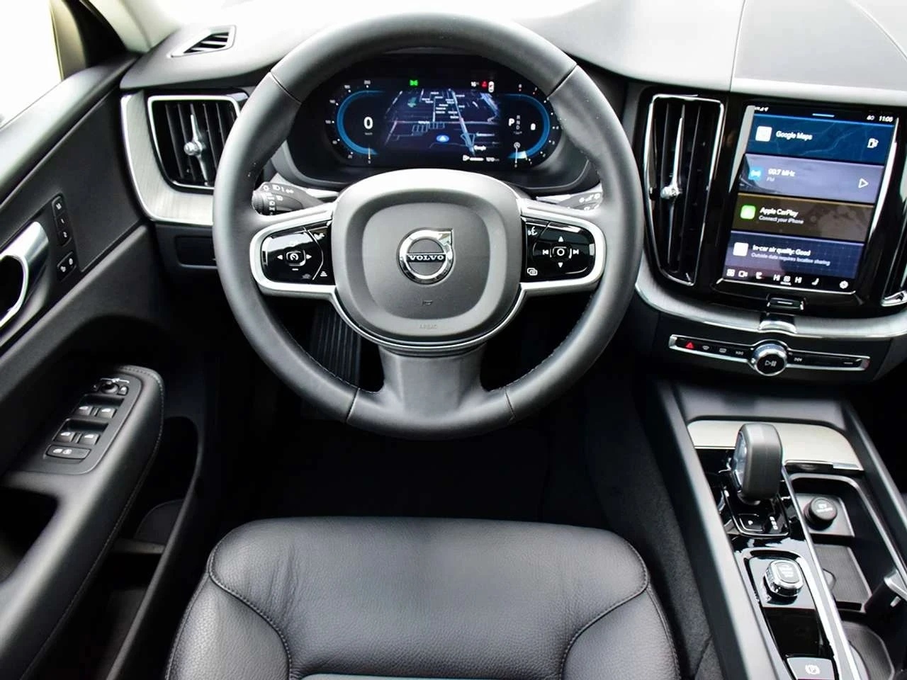 Volvo XC60, снимка 17 - Автомобили и джипове - 56718570