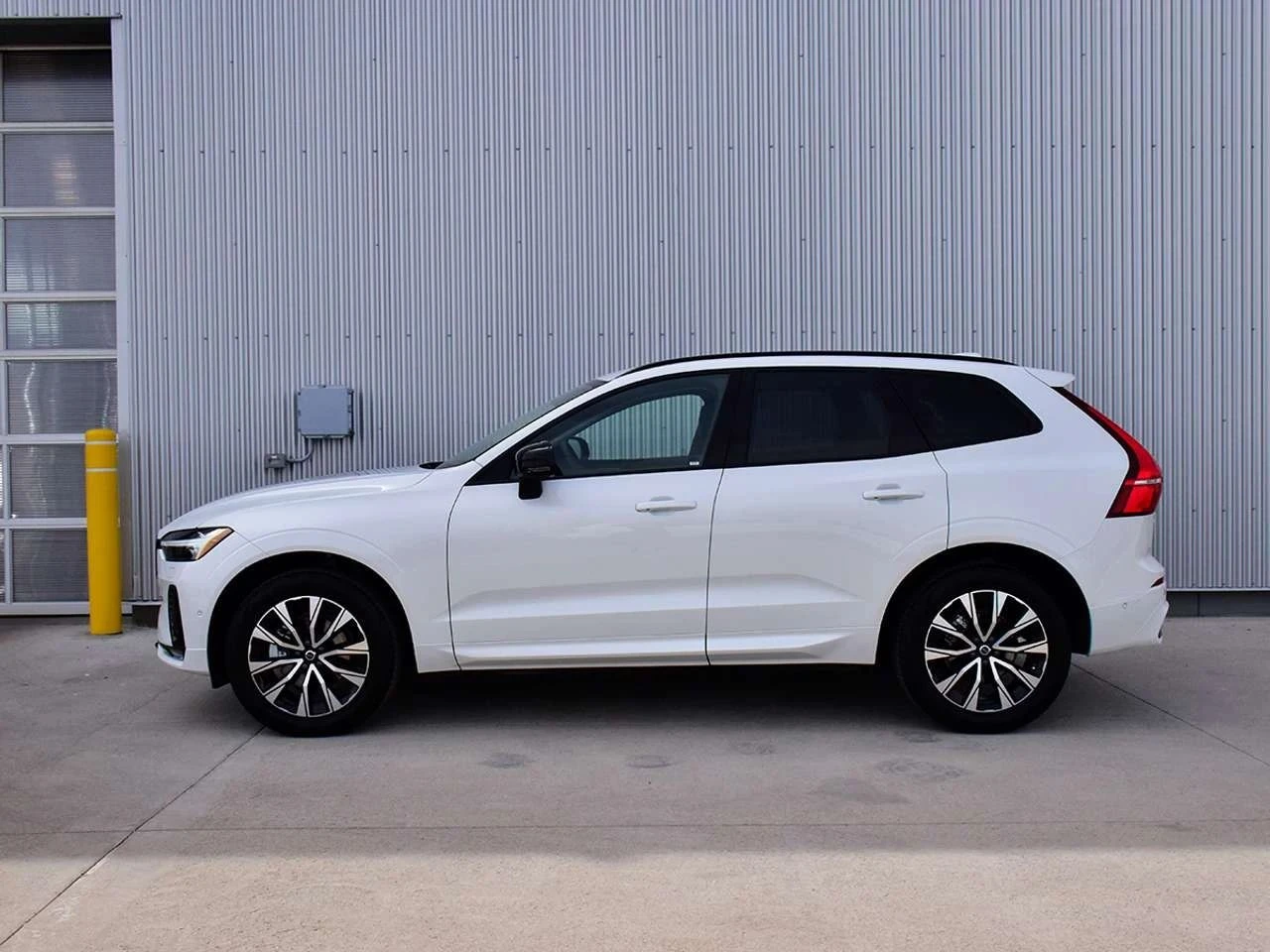 Volvo XC60, снимка 5 - Автомобили и джипове - 56718570