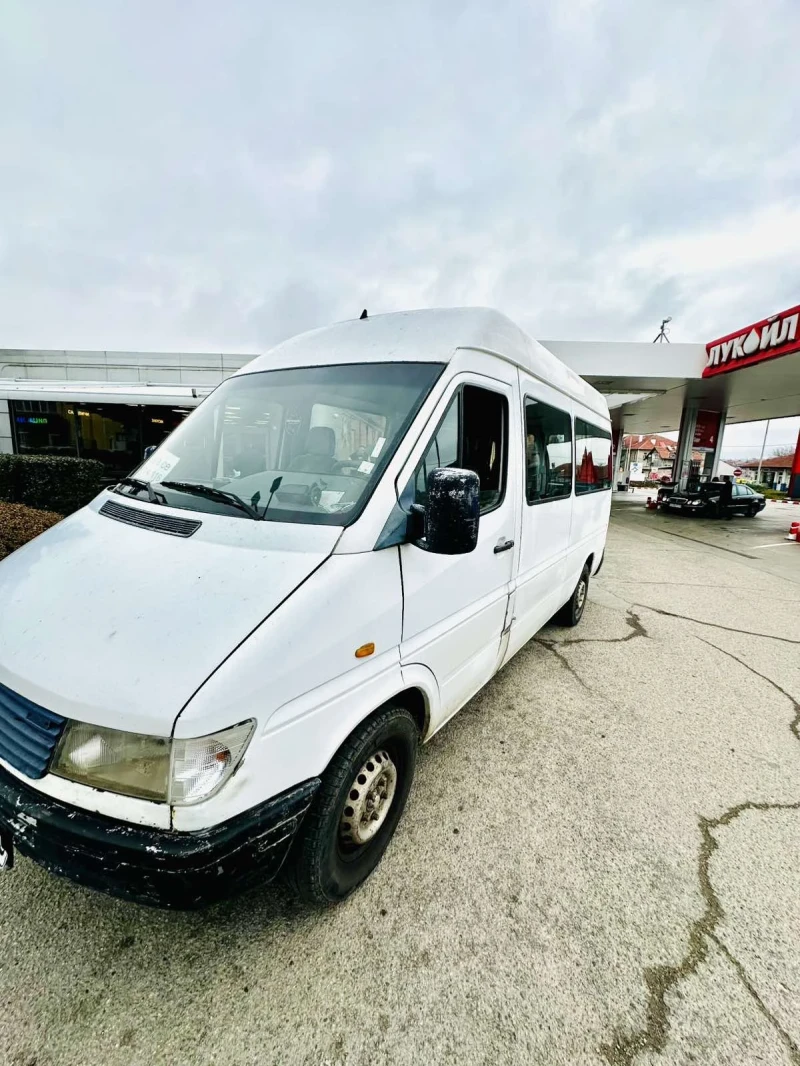 Mercedes-Benz 210, снимка 6 - Бусове и автобуси - 52648496