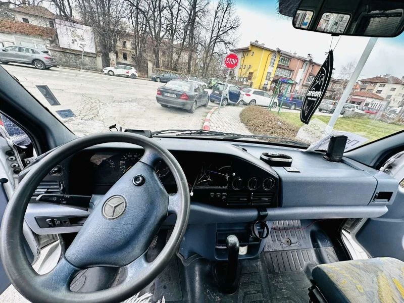 Mercedes-Benz 210, снимка 4 - Бусове и автобуси - 52648496