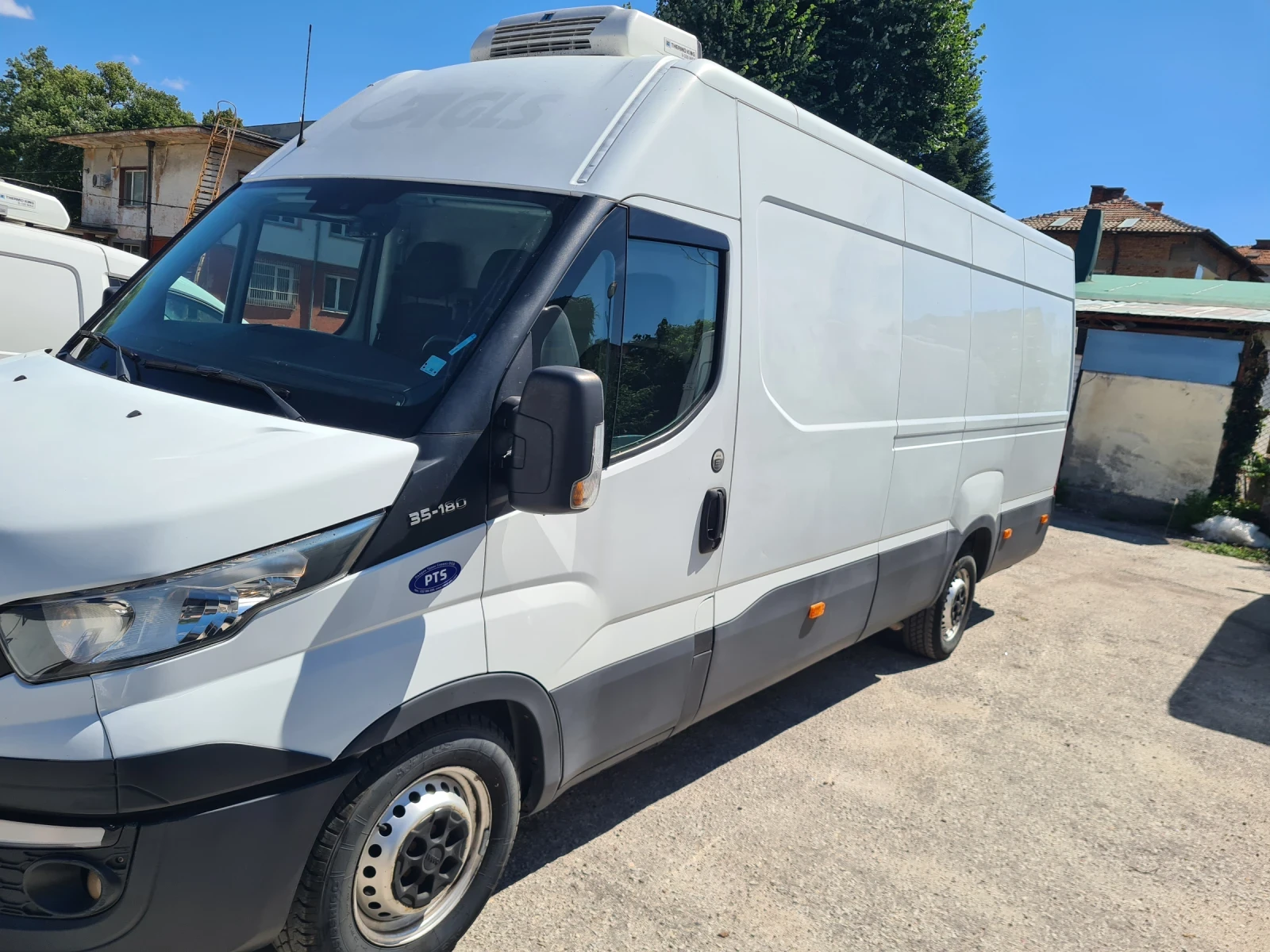 Iveco Daily  - изображение 2
