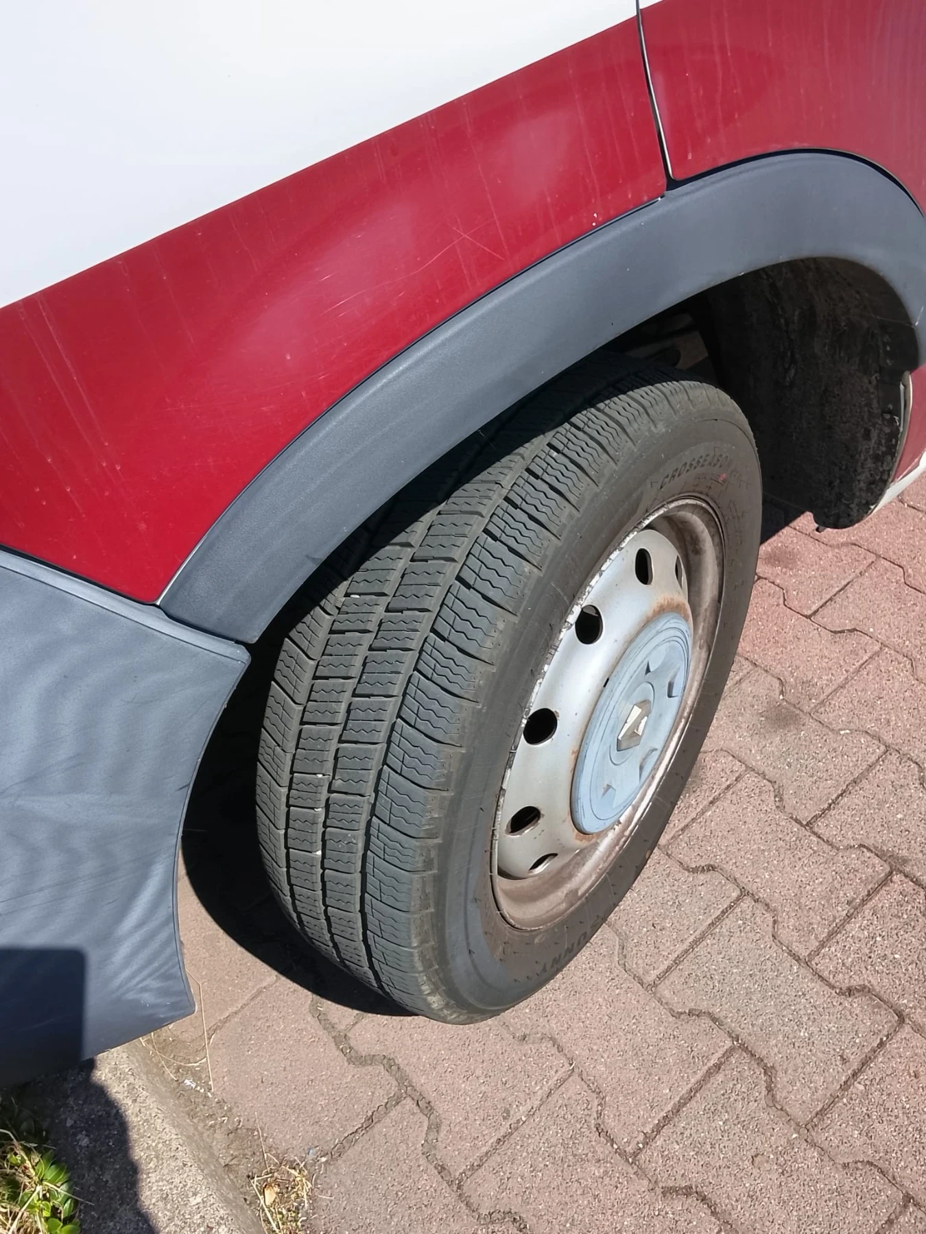 Renault Master 1.9 disel, снимка 4 - Бусове и автобуси - 55392011