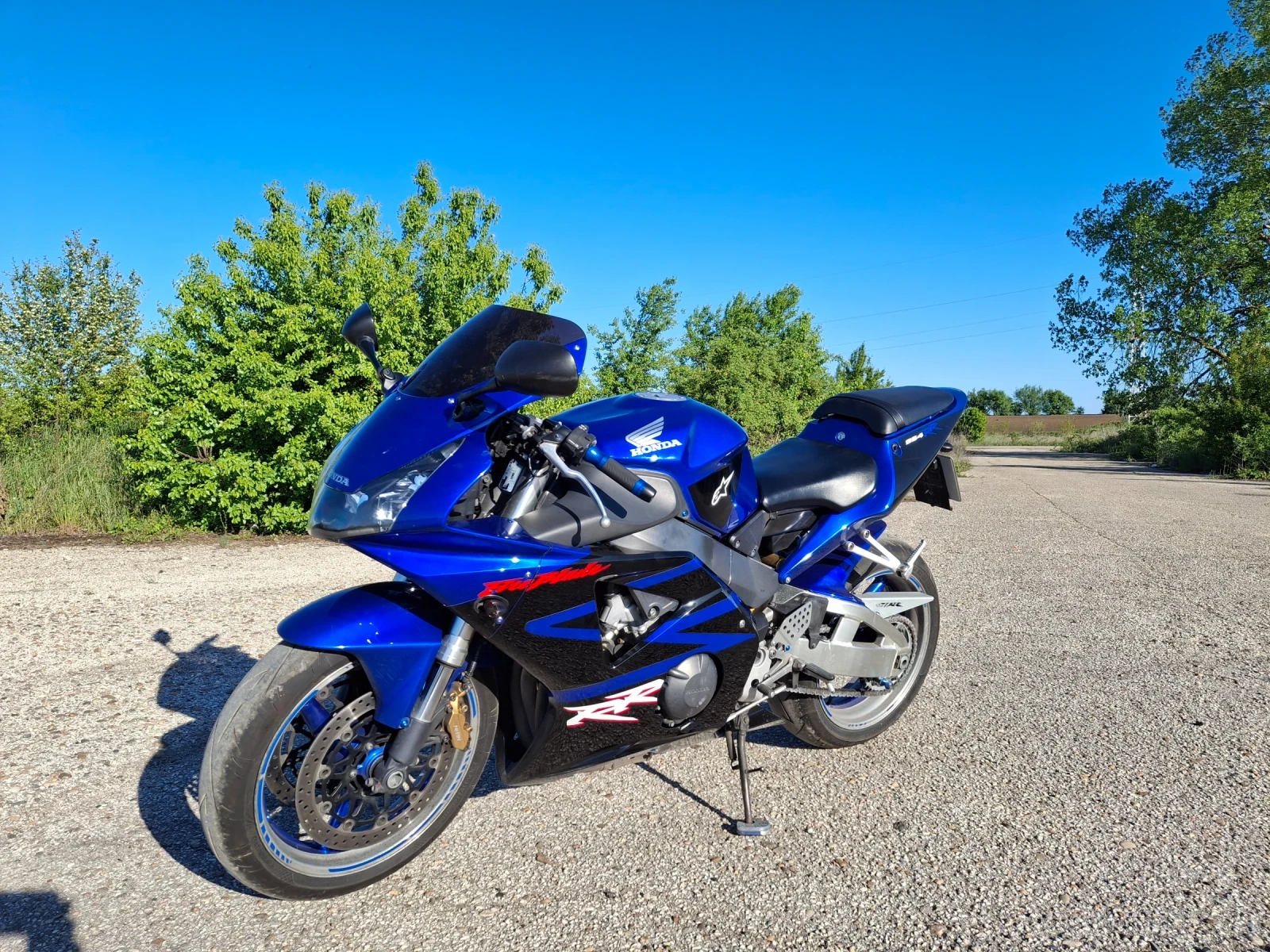 Honda Cbr 954 - изображение 3