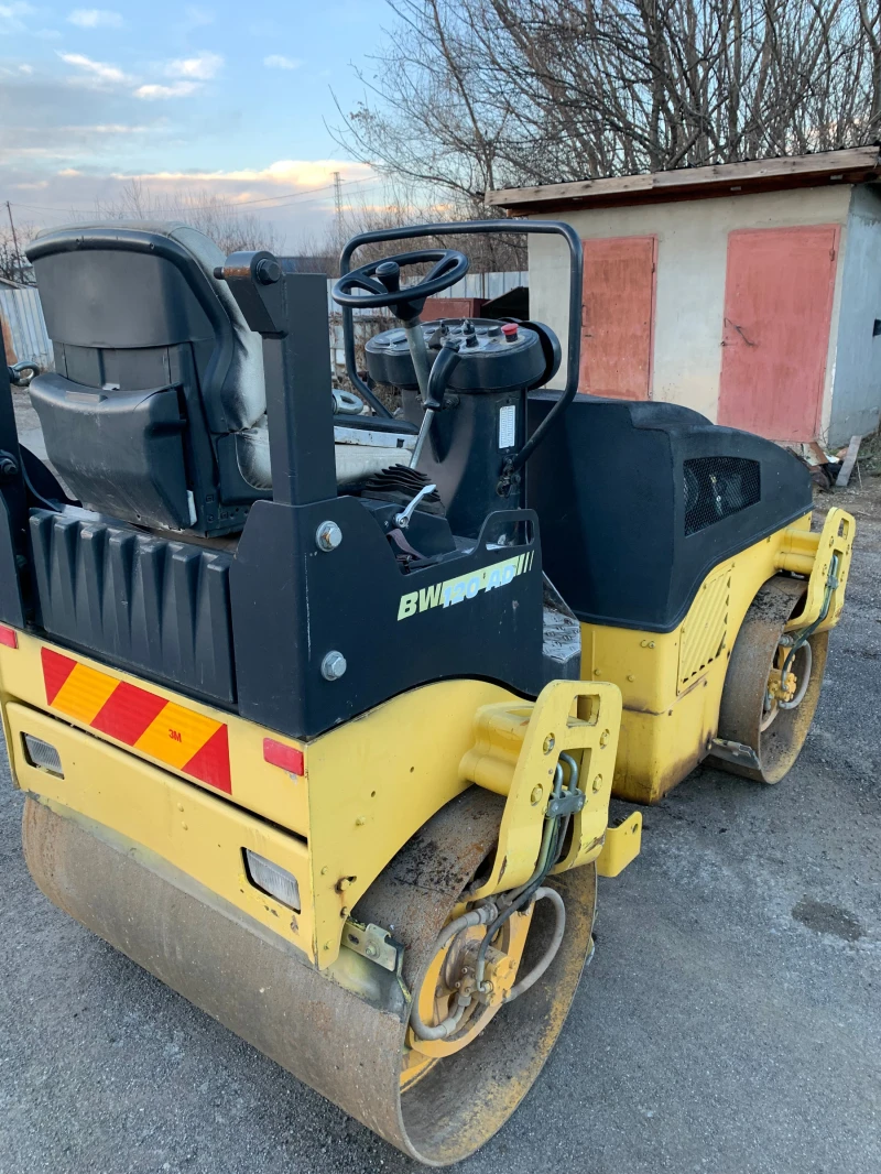 Валяк BOMAG BW 120 AD4, снимка 3 - Индустриална техника - 48629962