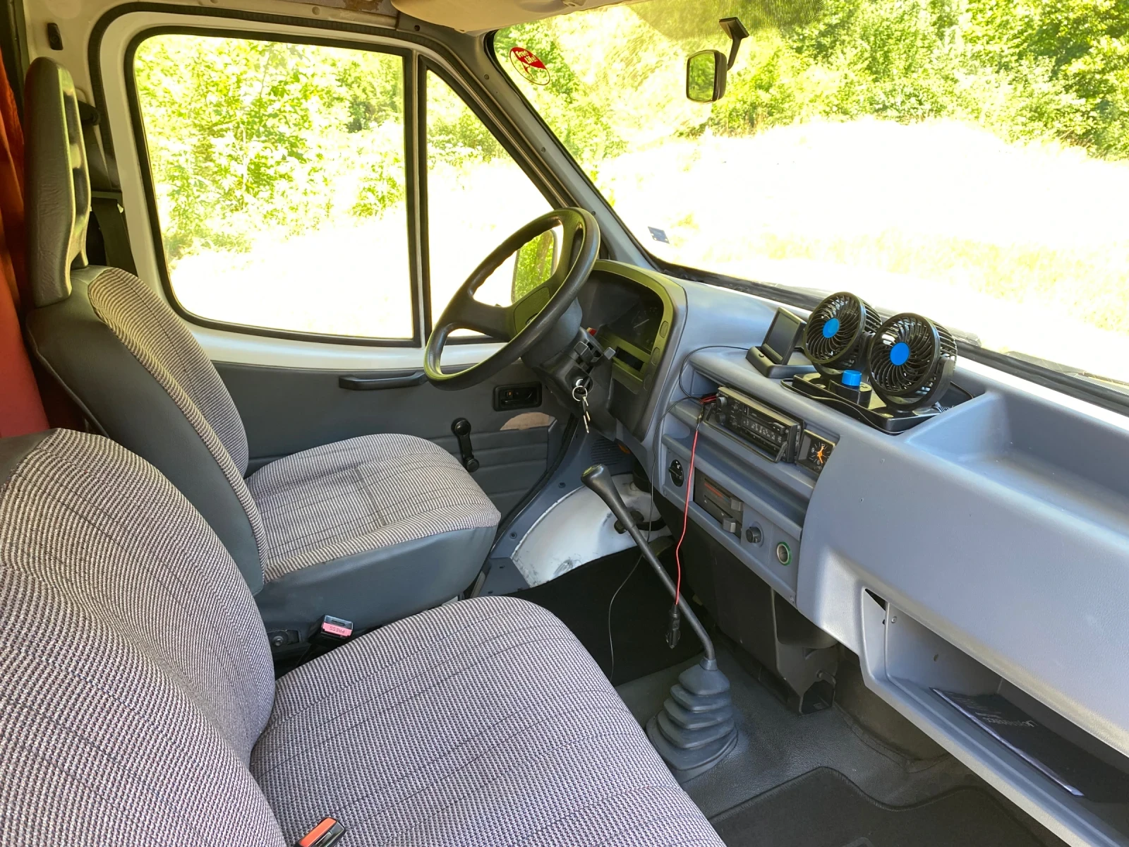 Кемпер Ford Transit  - изображение 8