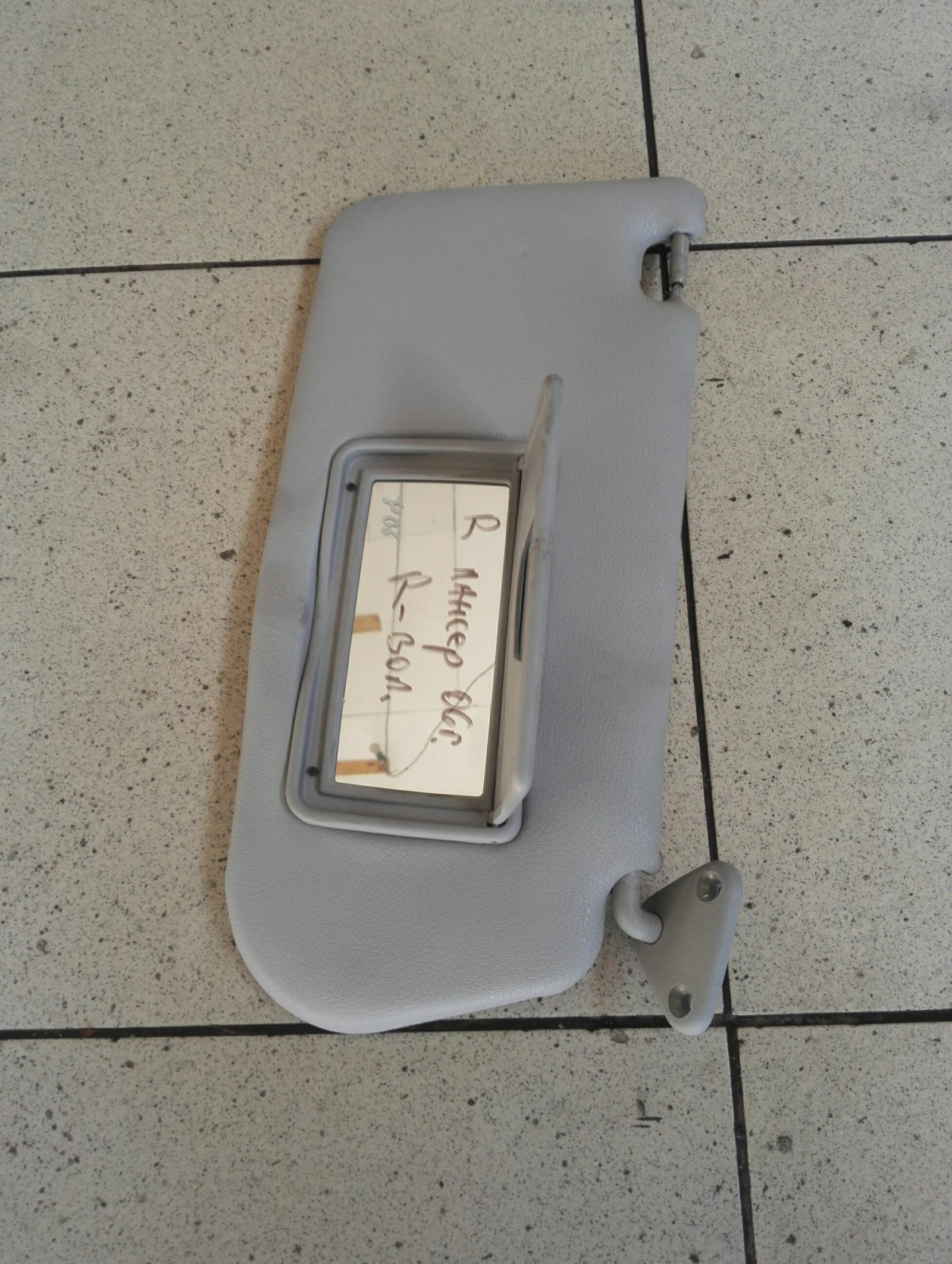 ������ ����� �������� ������ (5) | Mobile.bg � ����������� 1