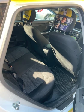 Kia Ceed Taxi, снимка 9