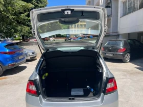Skoda Fabia - 5900 € / 11539.40 лв. - 17438255 8