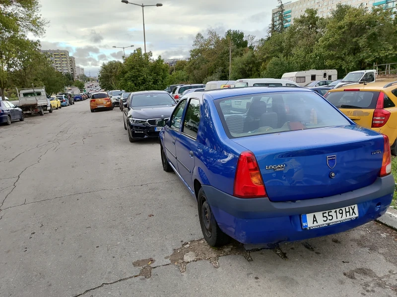 Dacia Logan, снимка 2 - Автомобили и джипове - 47318231