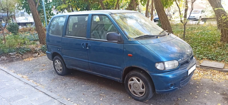 Nissan Serena, снимка 4 - Автомобили и джипове - 47923065