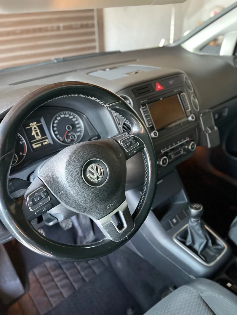 VW Golf Plus 2.0TDI, снимка 9 - Автомобили и джипове - 49155266