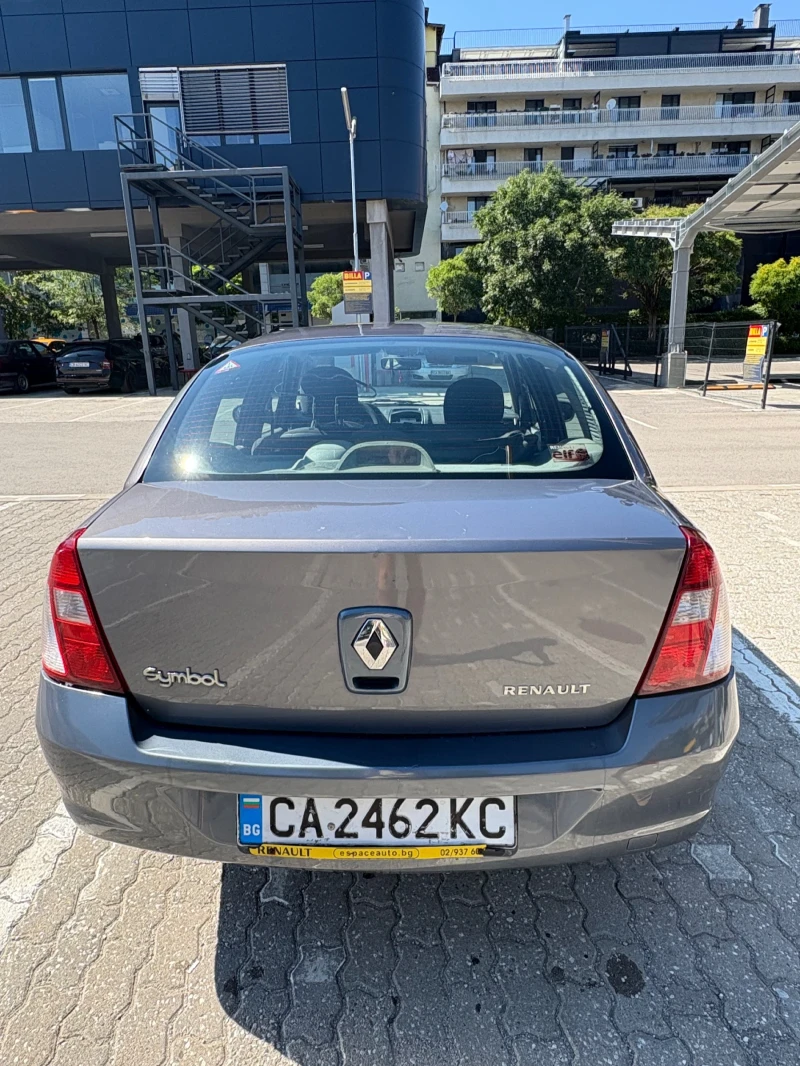 Renault Symbol, снимка 4 - Автомобили и джипове - 51330334