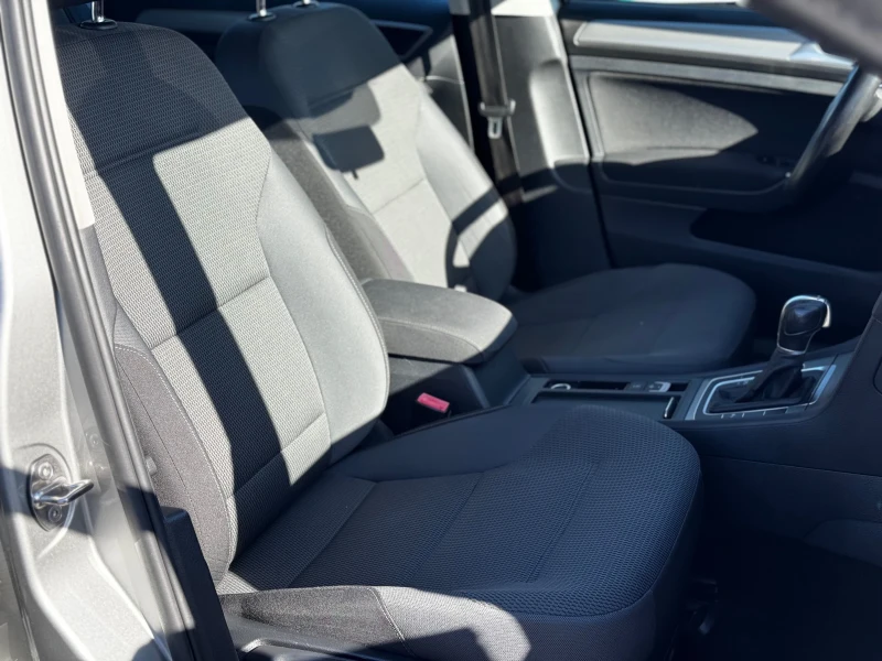 VW Golf 1.6TDI/110kc/DSG-7/Navi/Euro 6, снимка 15 - Автомобили и джипове - 52263623