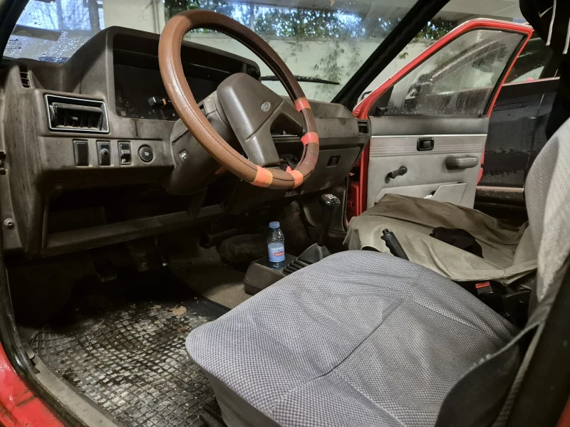 Ford Escort 1.6D, снимка 8 - Автомобили и джипове - 52593782