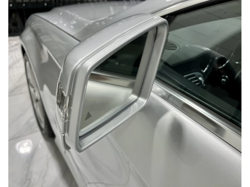 Mercedes-Benz CLS * 550 V8 Bi TURBO| AMG PKG| LOW KMS| 4MATIC| FULLY, снимка 9 - Автомобили и джипове - 52923725