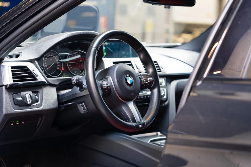 BMW 340 Xdrive (РЪЧКА), снимка 9 - Автомобили и джипове - 53097994