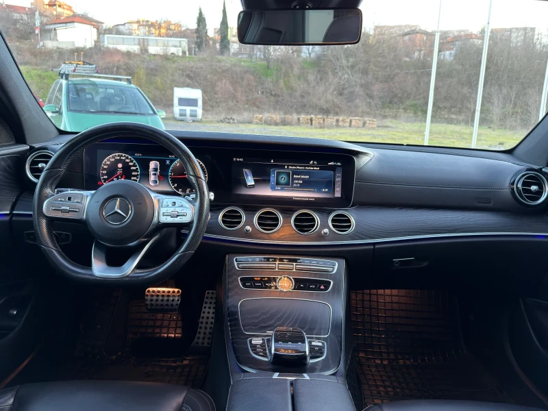 Mercedes-Benz E 220 AMG-LINE/PANO/BURMASTER/MEMORY/NAPPA/LINE ASSIST, снимка 13 - Автомобили и джипове - 53113123