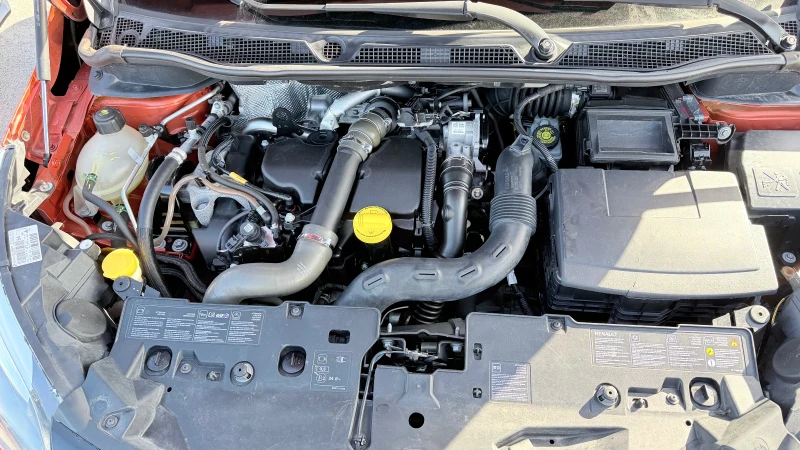 Renault Captur 1.5DCI, снимка 12 - Автомобили и джипове - 53362479