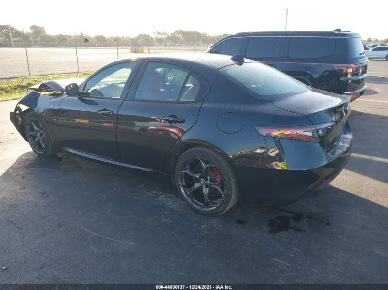 Alfa Romeo Giulia !TI RWD!* АвтоКредит* Цена до БГ, снимка 6 - Автомобили и джипове - 53484064