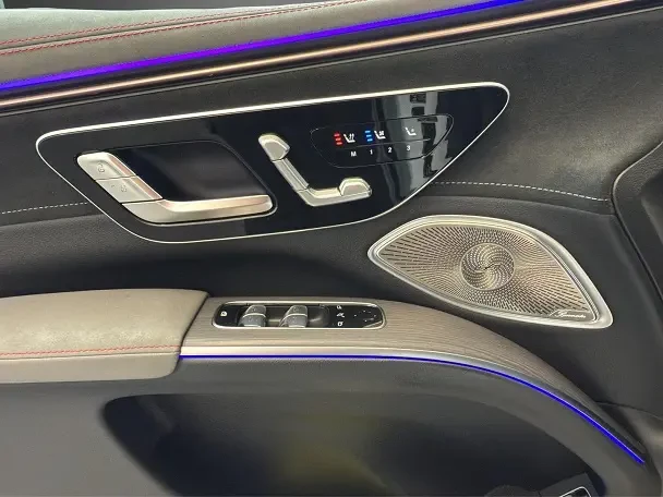 Mercedes-Benz EQS SUV 500 4Matic = AMG Line = 7 Seats Гаранция - изображение 6