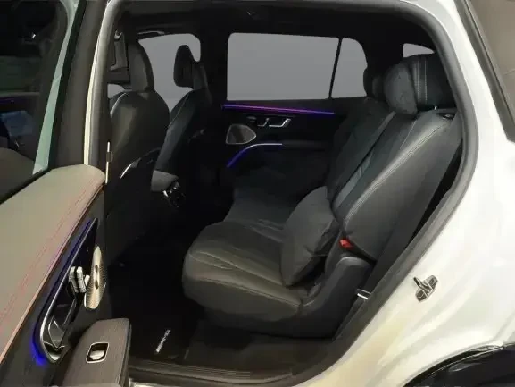 Mercedes-Benz EQS SUV 500 4Matic = AMG Line = 7 Seats Гаранция, снимка 11 - Автомобили и джипове - 53606380