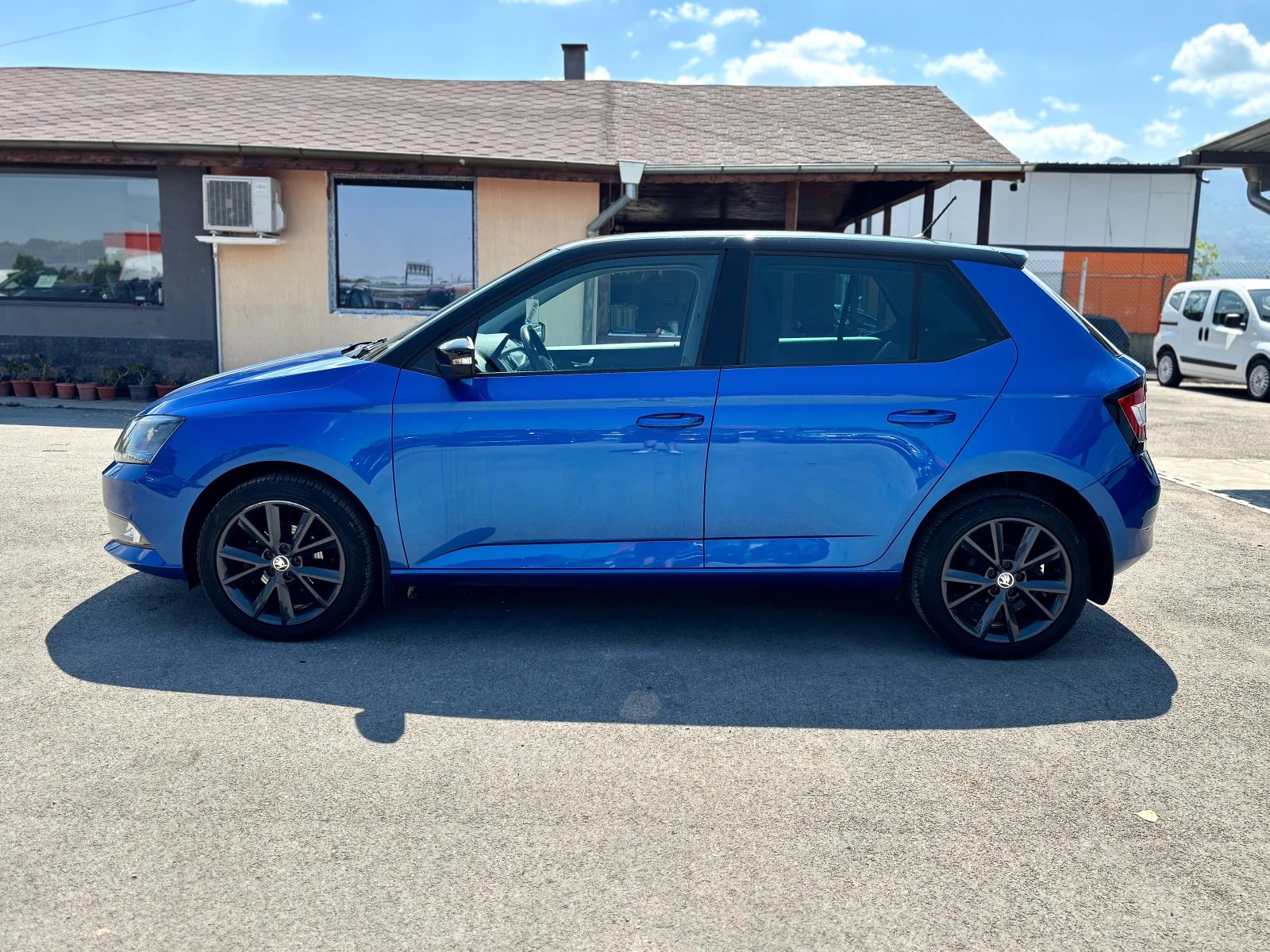 Skoda Fabia 1.2 - изображение 5