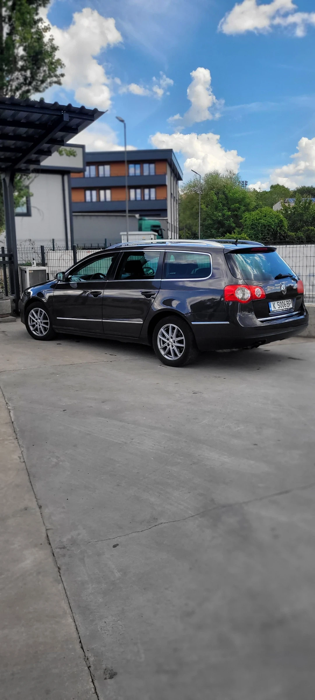 VW Passat 2.0 TDI 140 к.с - изображение 3