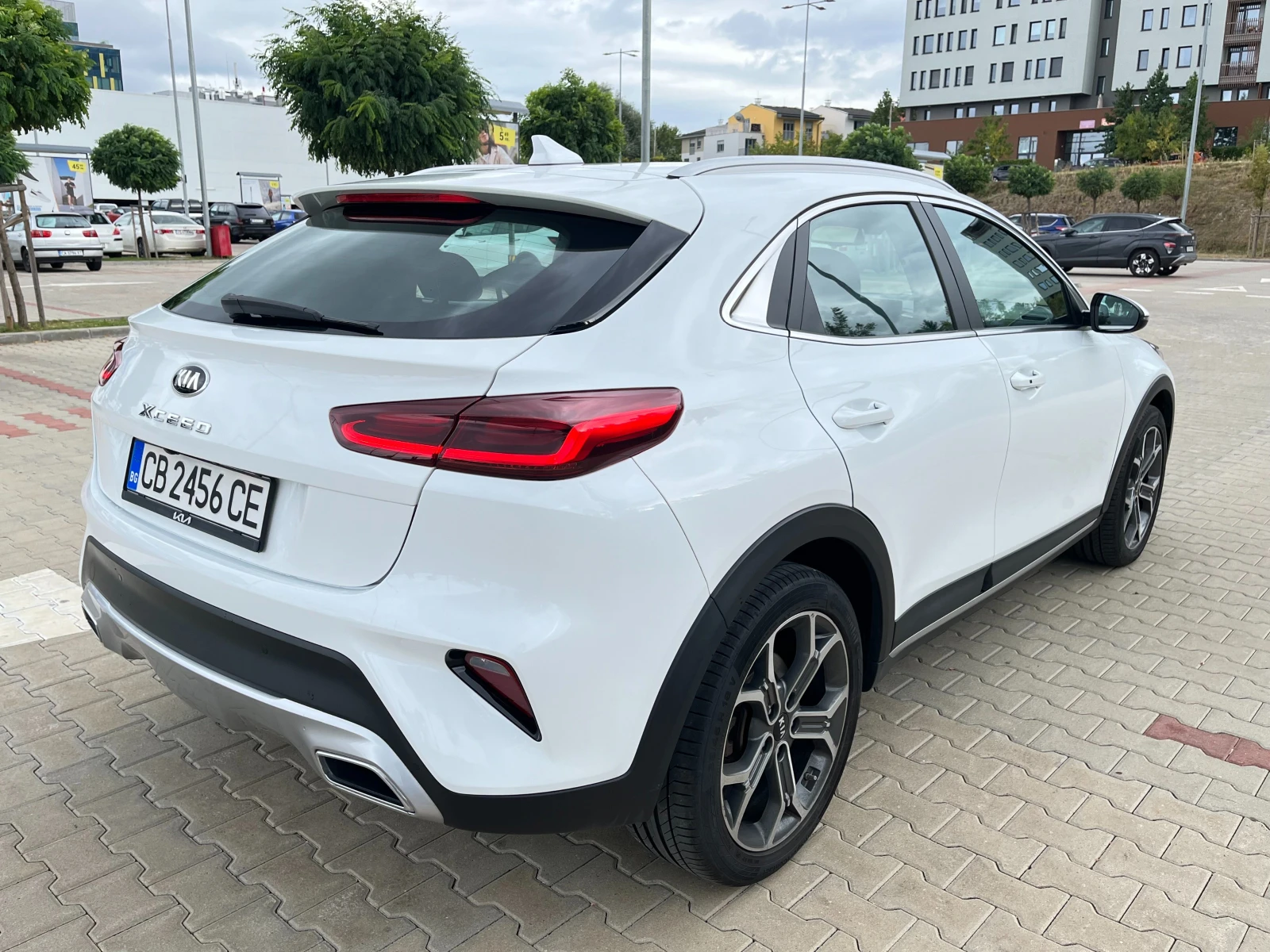 Kia XCeed 1.6 GDI Plug-in-Hybrid - изображение 5