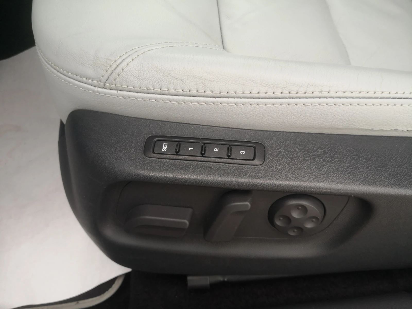 Skoda Octavia 1.8TSi "Laurin & Klement" .   | Mobile.bg   12