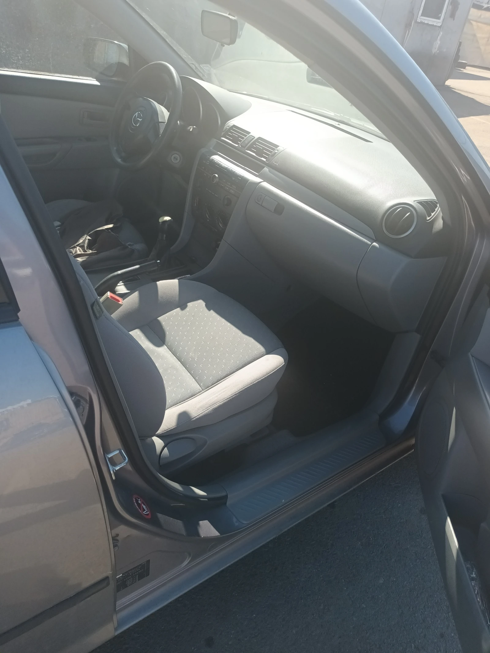 Mazda 3  - изображение 5