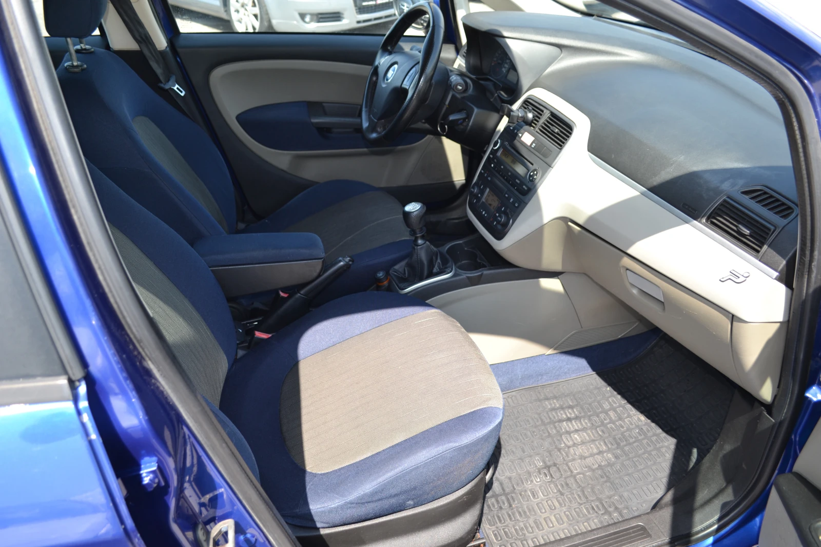 Fiat Punto 1.3M-JET - изображение 8