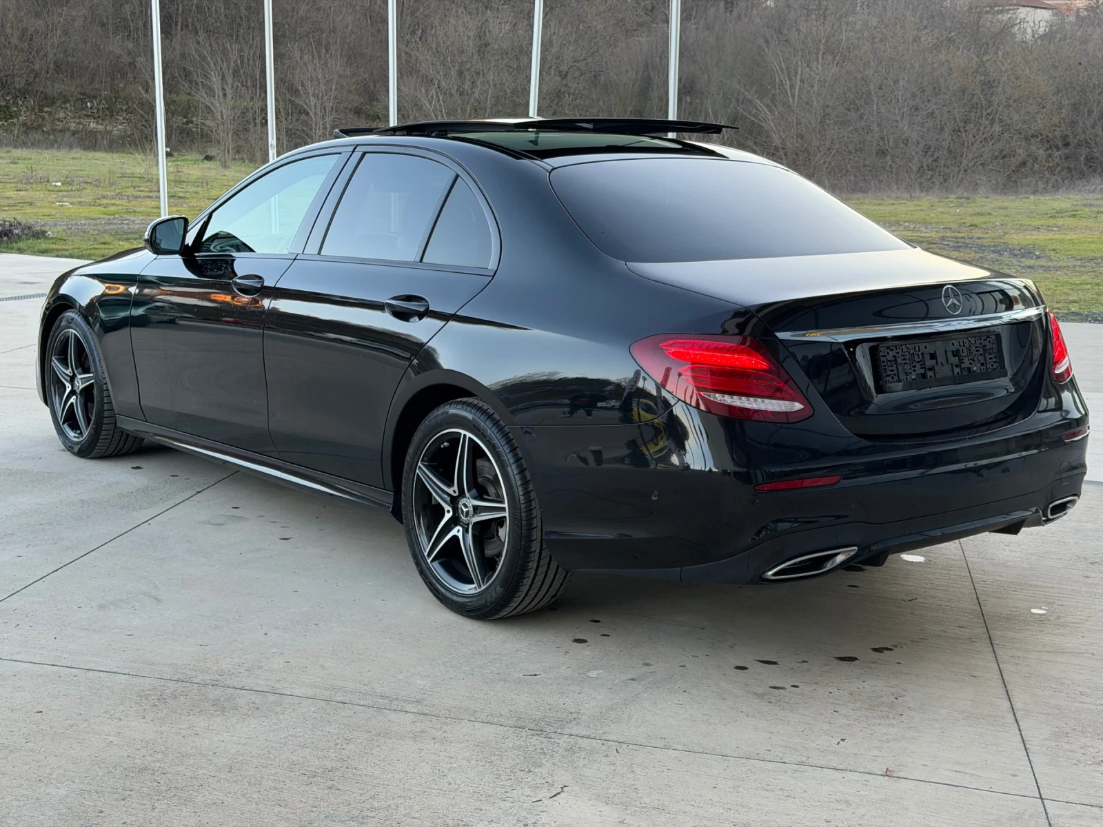 Mercedes-Benz E 220 AMG-LINE/PANO/BURMASTER/MEMORY/NAPPA/LINE ASSIST - изображение 3