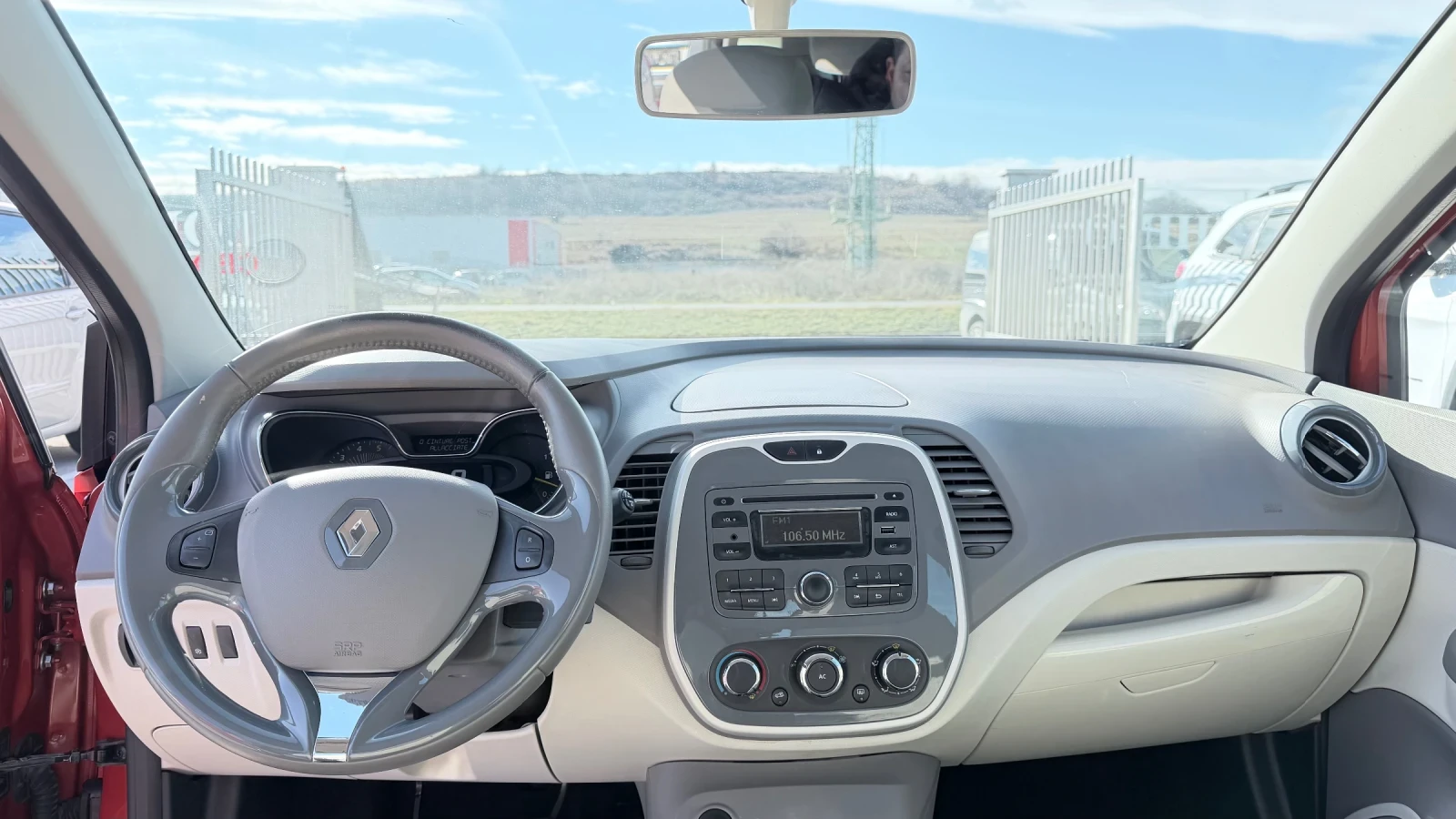 Renault Captur 1.5DCI - изображение 10