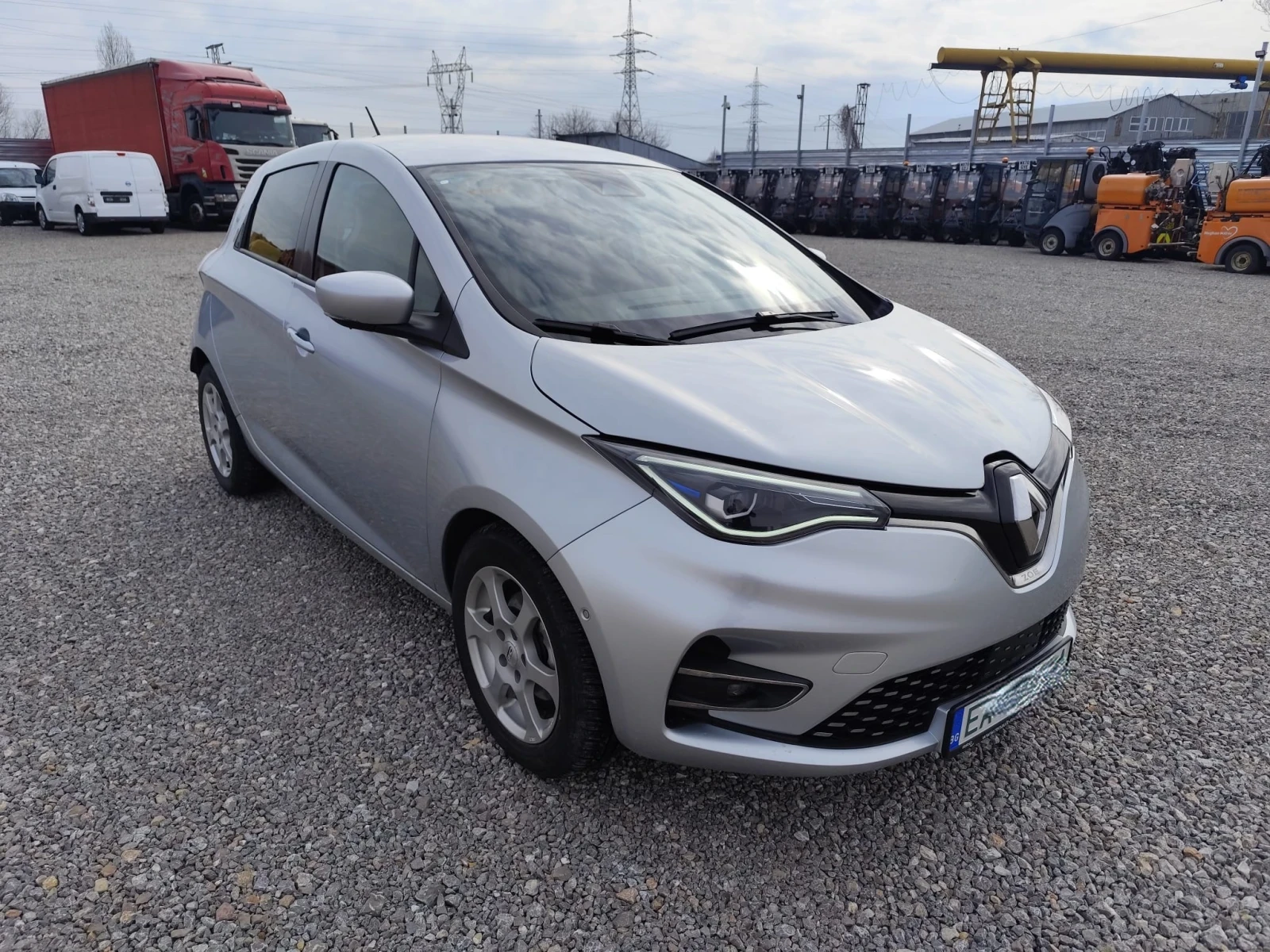 Renault Zoe  - изображение 2