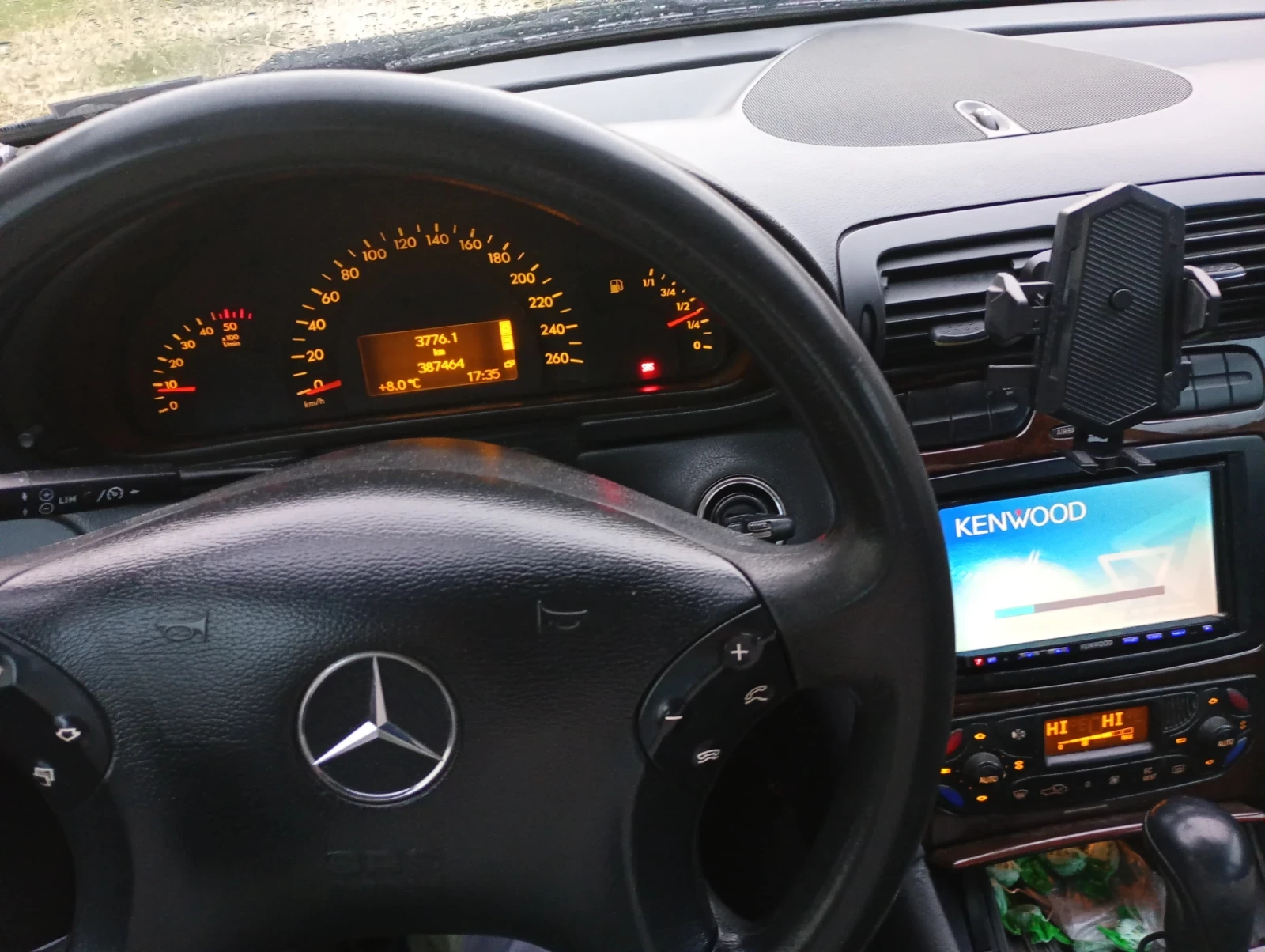 Mercedes-Benz C 220  - изображение 10