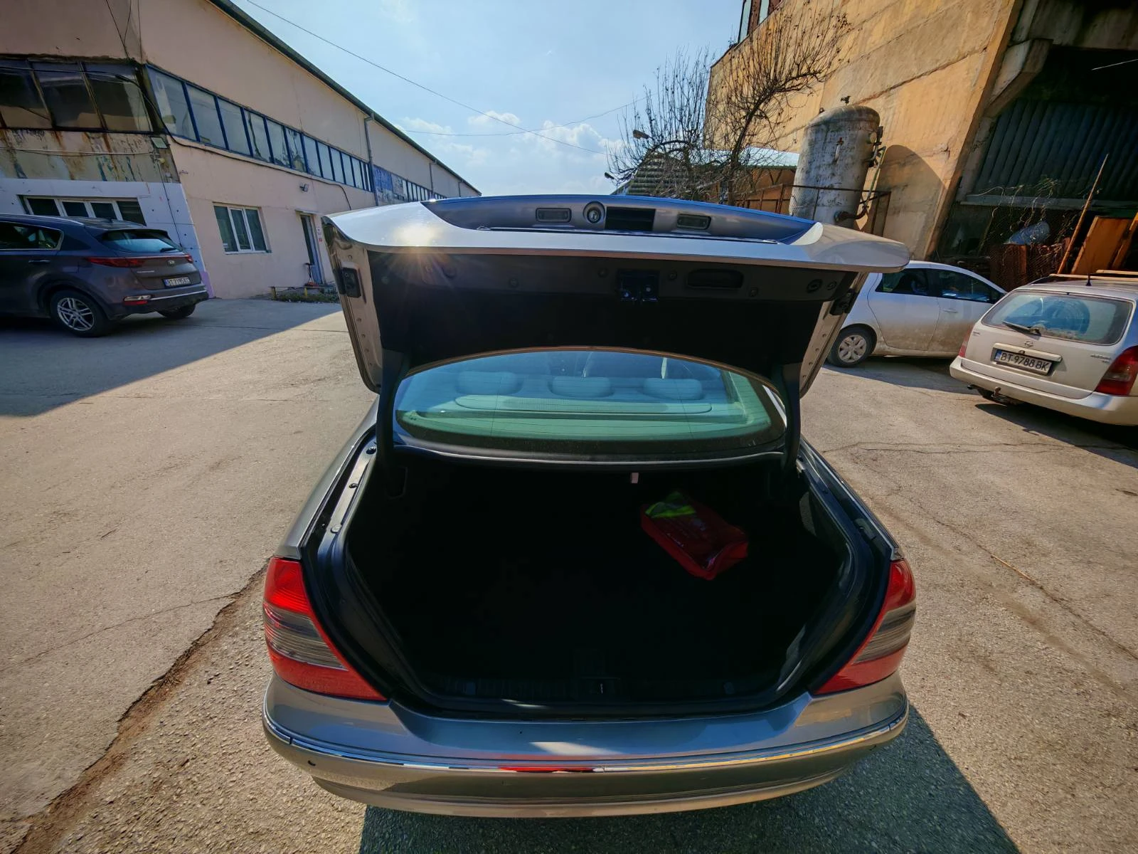 Mercedes-Benz E 280, снимка 5 - Автомобили и джипове - 53733422