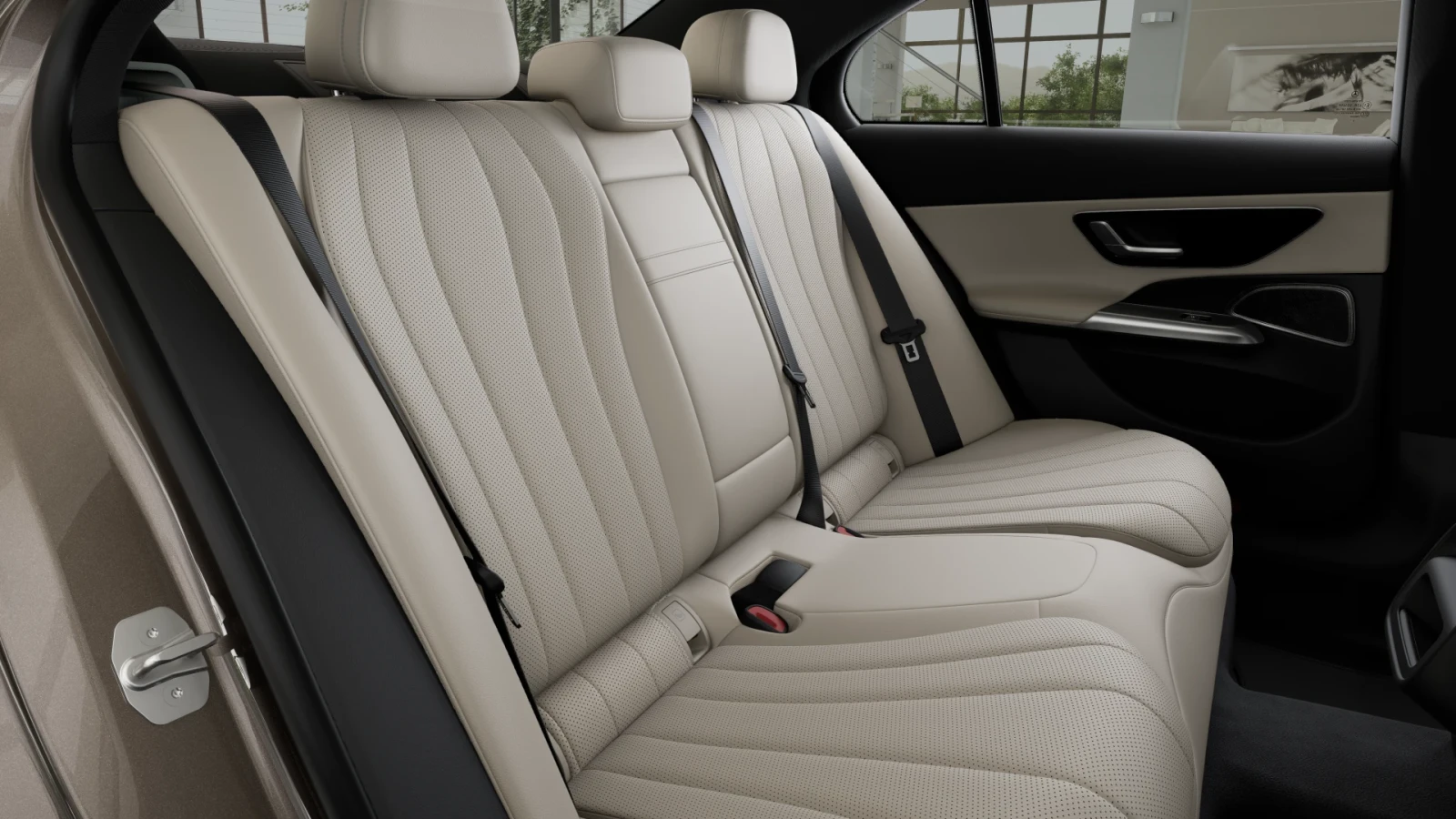 Mercedes-Benz E 220 d 4MATIC, снимка 10 - Автомобили и джипове - 53974131