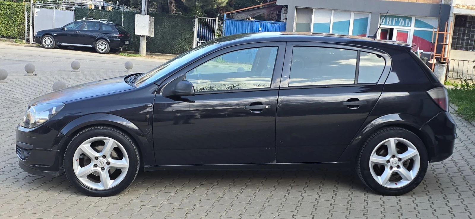 Opel Astra 1.7 CDTI , снимка 2 - Автомобили и джипове - 54195022
