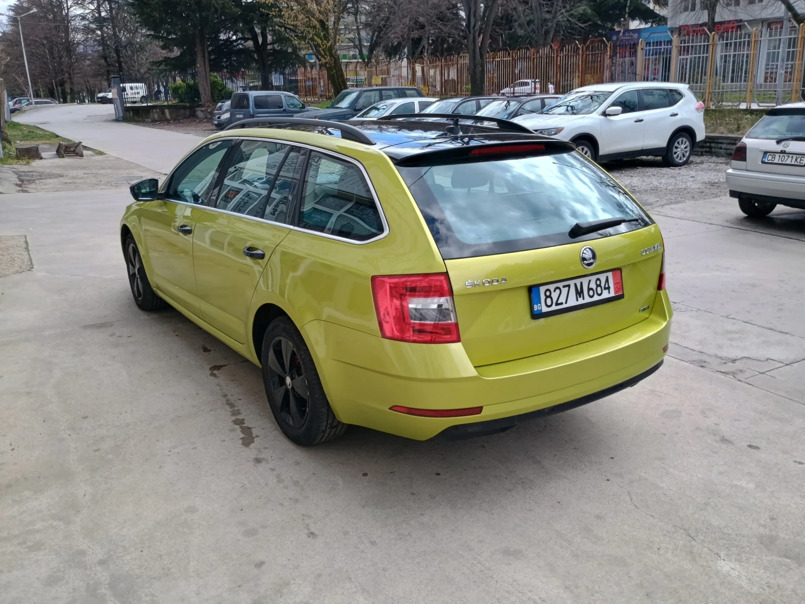 Skoda Octavia, снимка 5 - Автомобили и джипове - 54362346