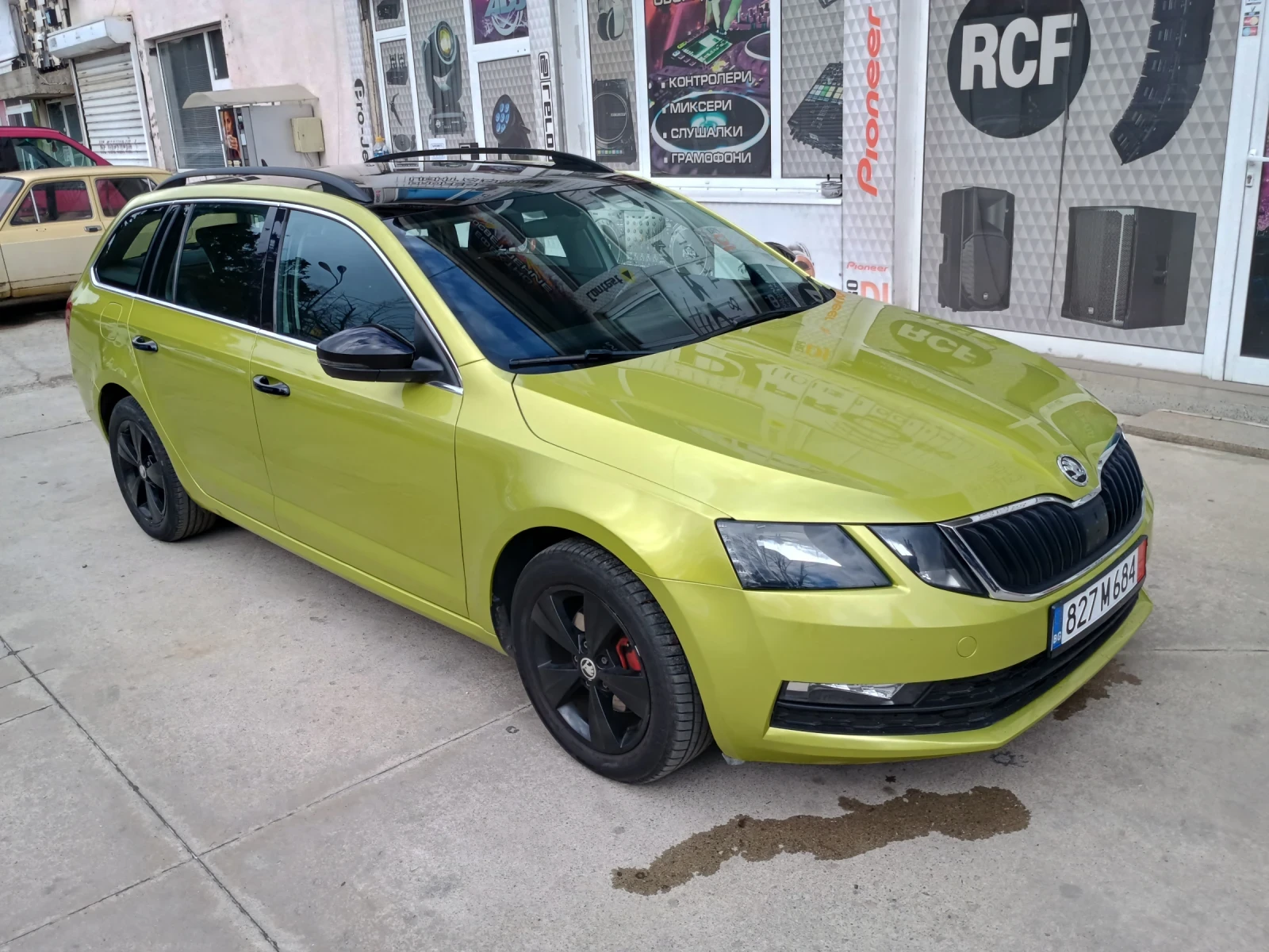 Skoda Octavia, снимка 3 - Автомобили и джипове - 54362346