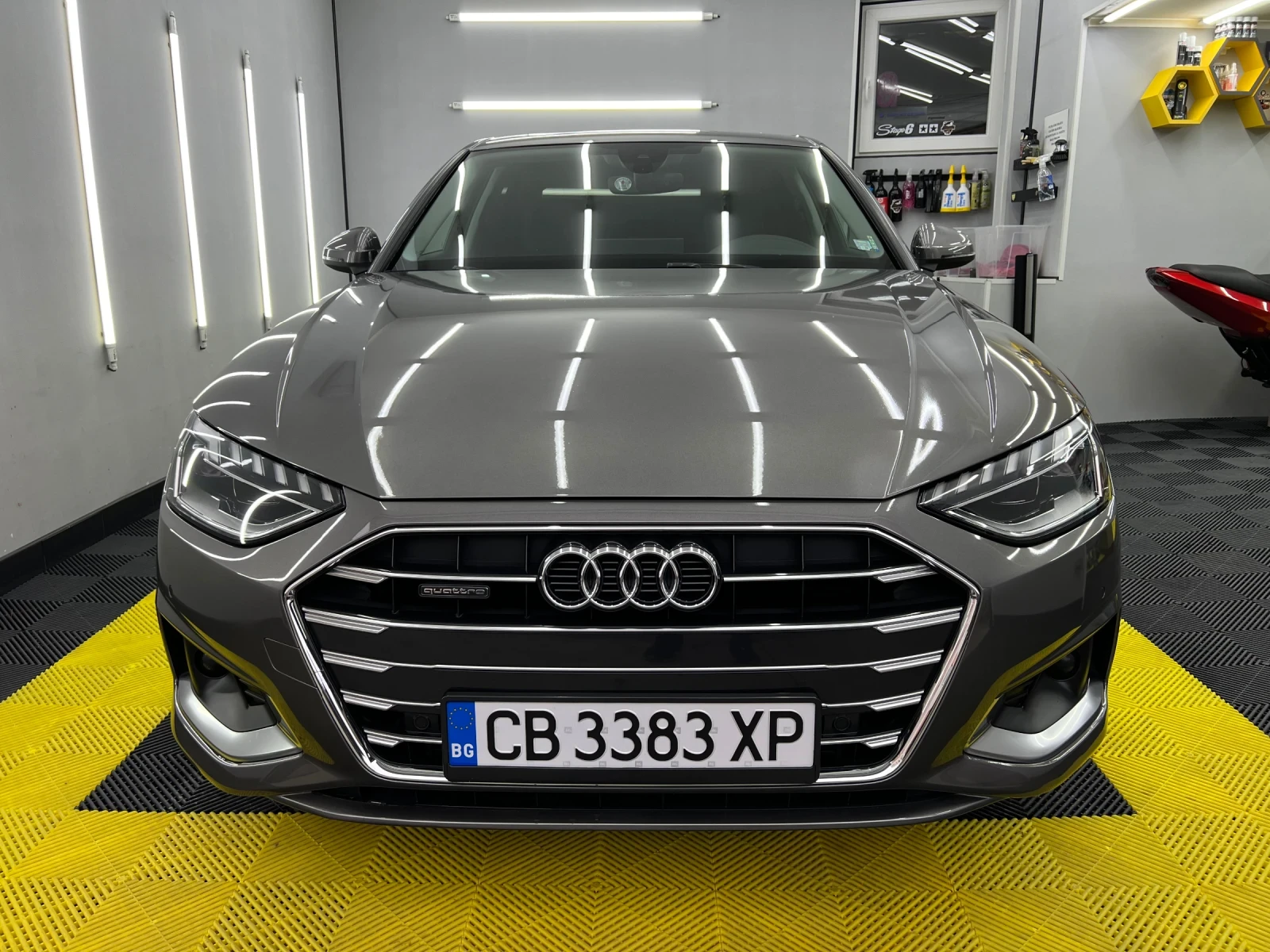Audi A4