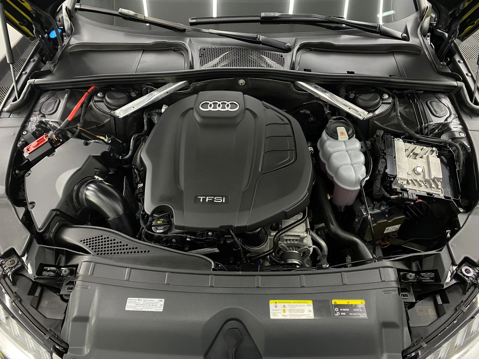 Audi A4, снимка 3 - Автомобили и джипове - 54623553