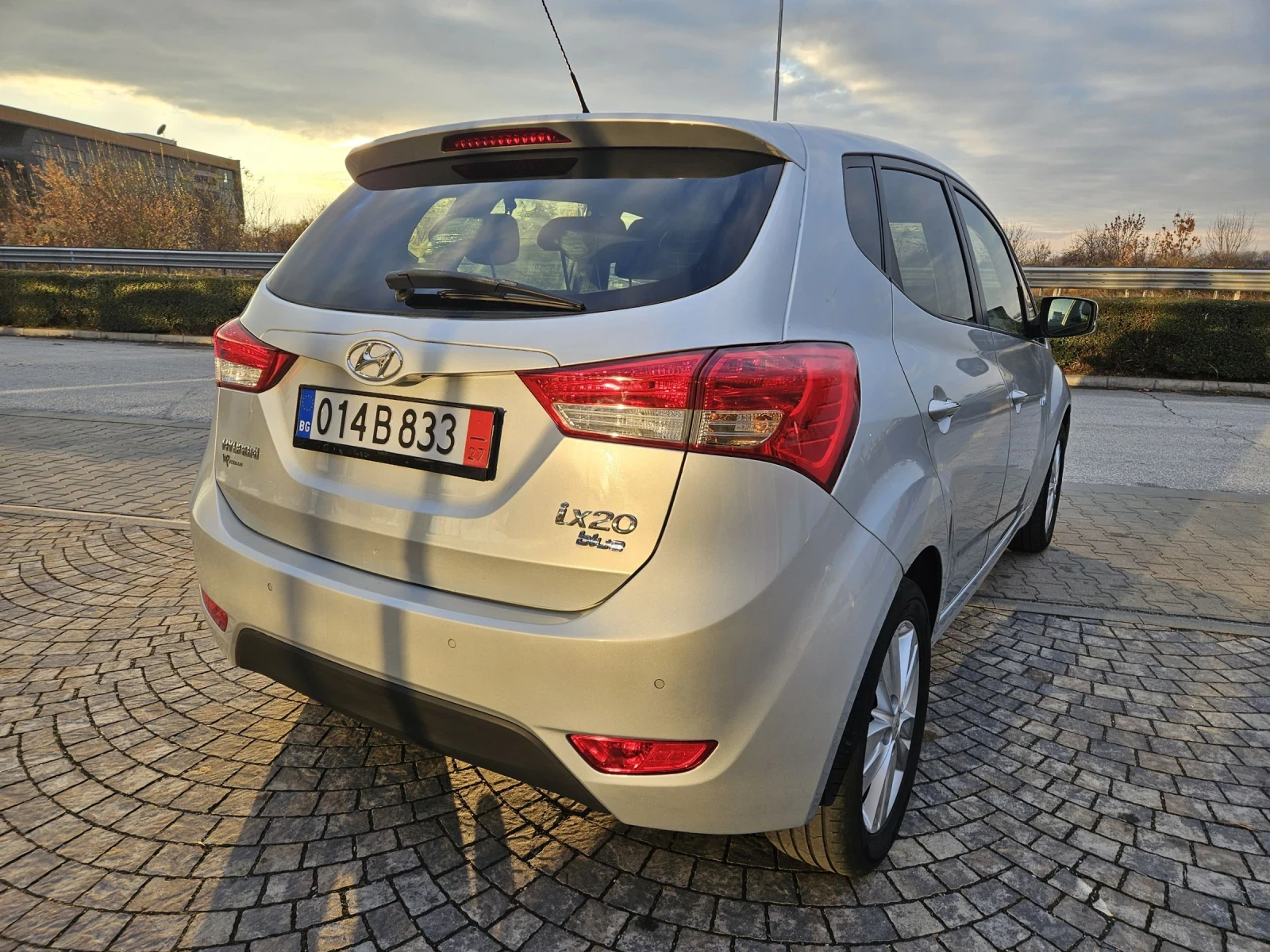 Hyundai Ix20 1.6i SWISS EDITION  | Mobile.bg � ����������� 4