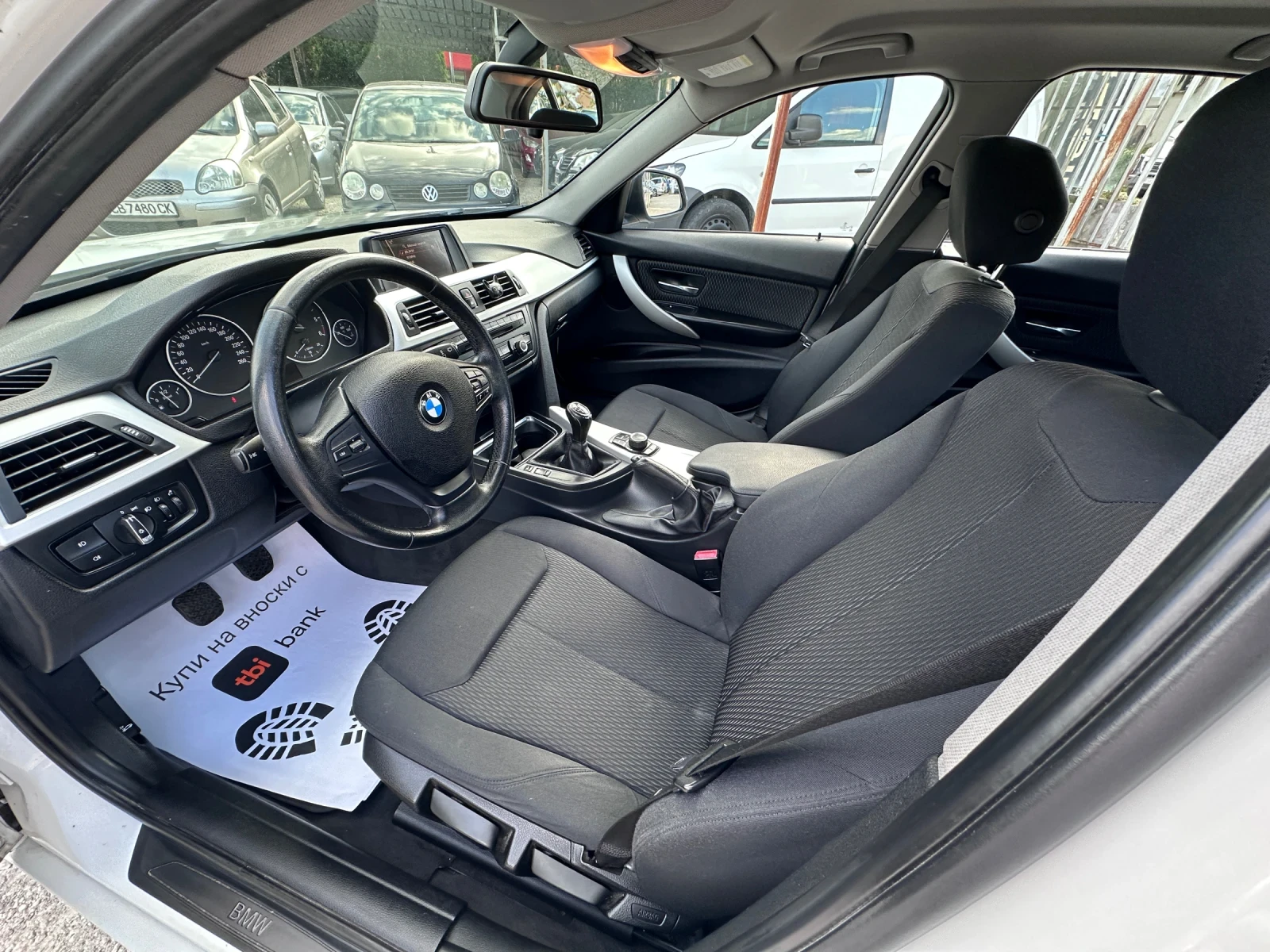 BMW 320 2.0TDI  КЛИМАТРОНИКМ - УНИКАТ, снимка 9 - Автомобили и джипове - 54965901