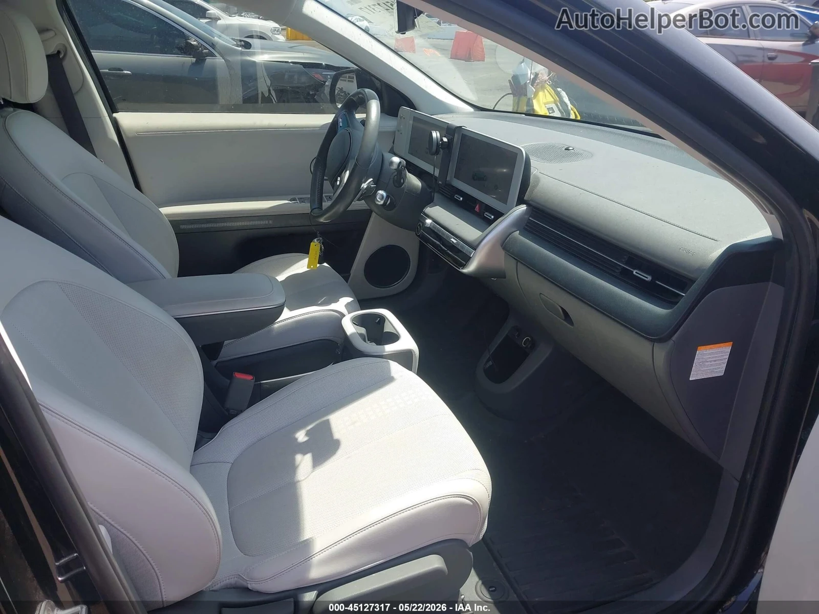 Hyundai Ioniq 5 SEL * 77kWh* HTRAC* Сменен ICCU, снимка 9 - Автомобили и джипове - 54970013
