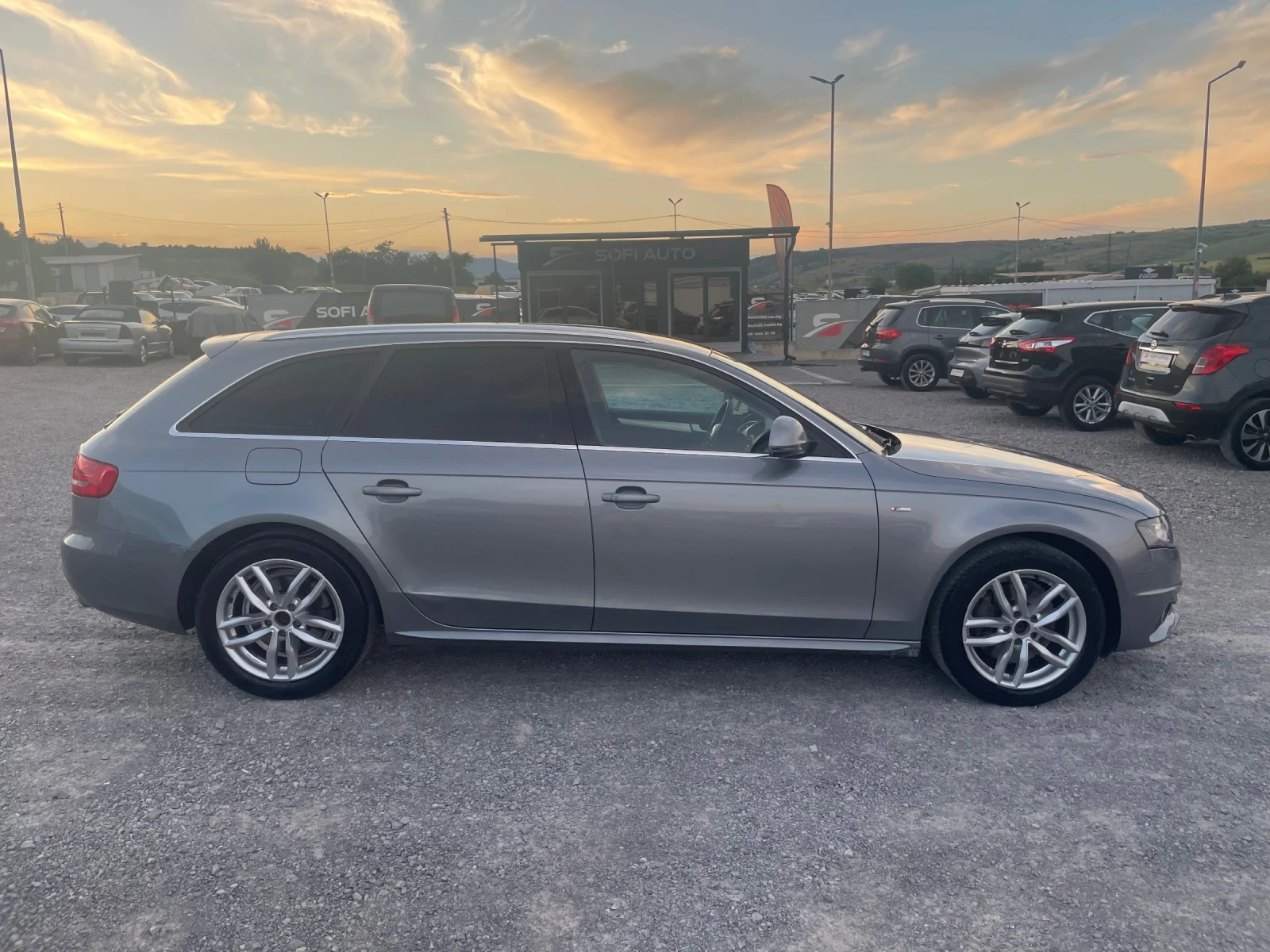 Audi A4 3.0TDI S-LINE LED BI-XENON 239КС, снимка 12 - Автомобили и джипове - 54982653